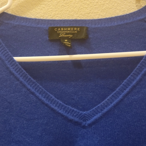 100% Cashmere luxury Brand charters club from Macys - Picture 5 of 5